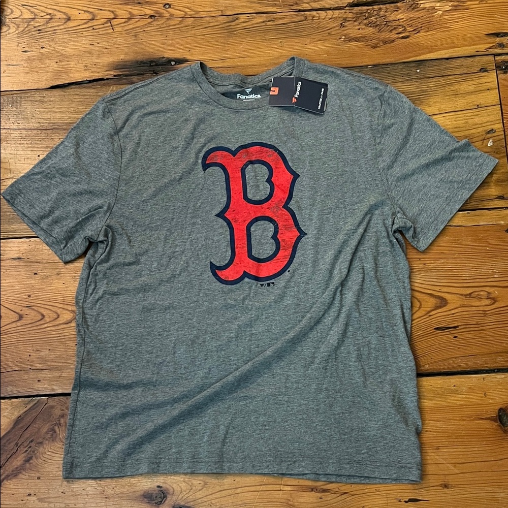 Fanatics Gray and Red Boston Logo Tee
